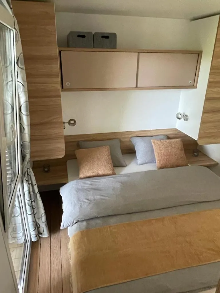 Total Escape Mobile Home Roza Camp Porton Biondi Rovinj Campsite