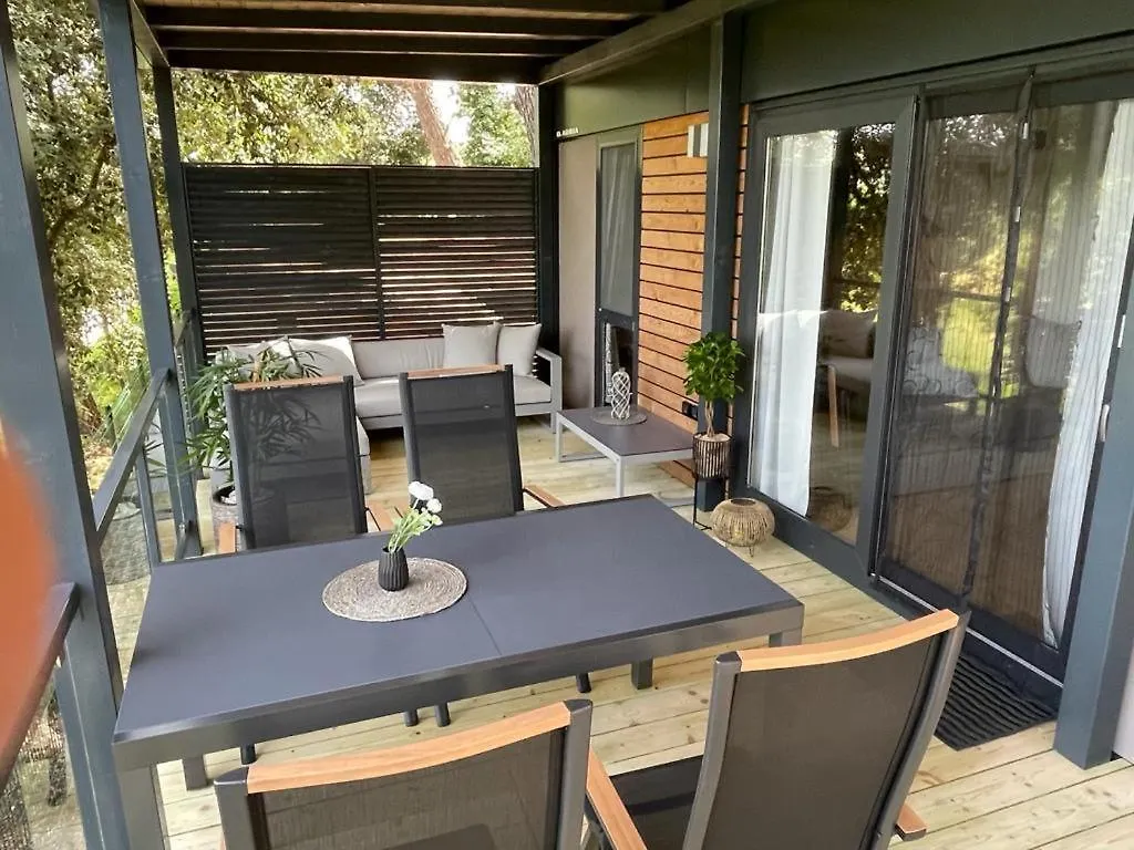 Total Escape Mobile Home Roza Camp Porton Biondi Rovinj Campsite